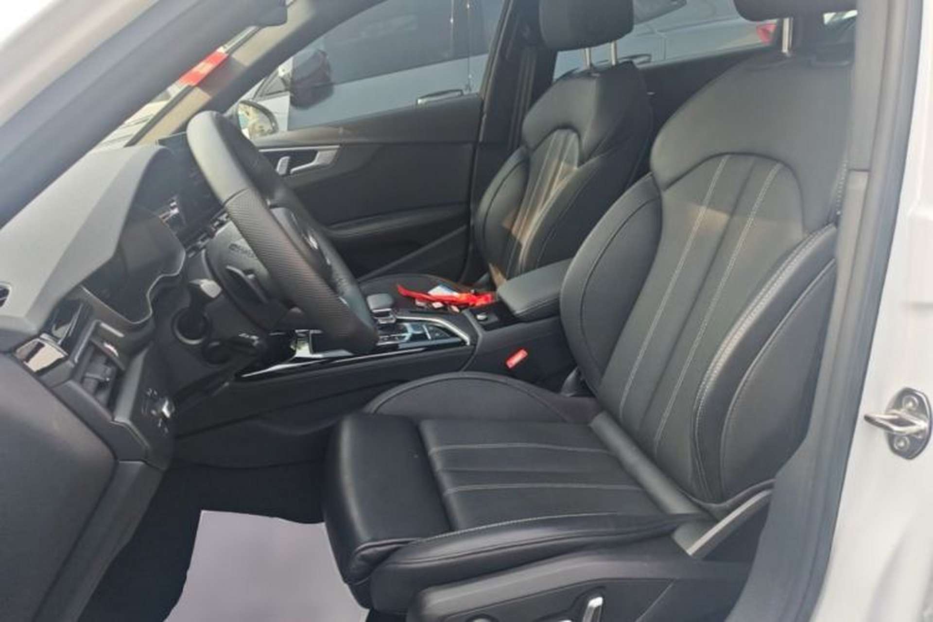Used Audi A4L 2024 40 TFSI Luxury Dynamic Edition Left Front Seat