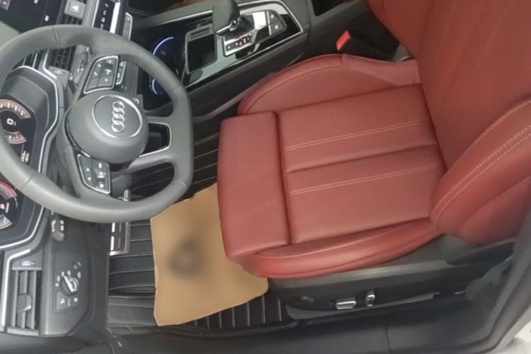 Used Audi A4L 2024 40 TFSI Luxury Dynamic Edition Left Front Seat