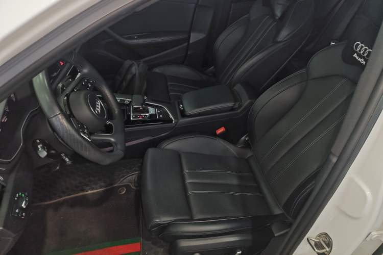 Used Audi A4L 2024 40 TFSI Luxury Dynamic Edition Left Front Seat