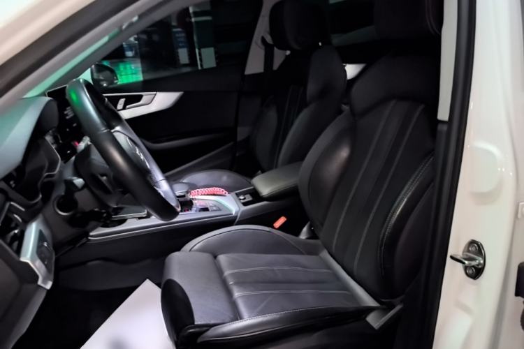 Used Audi A4L 2024 40 TFSI Fashion Dynamic Model Left Front Seat