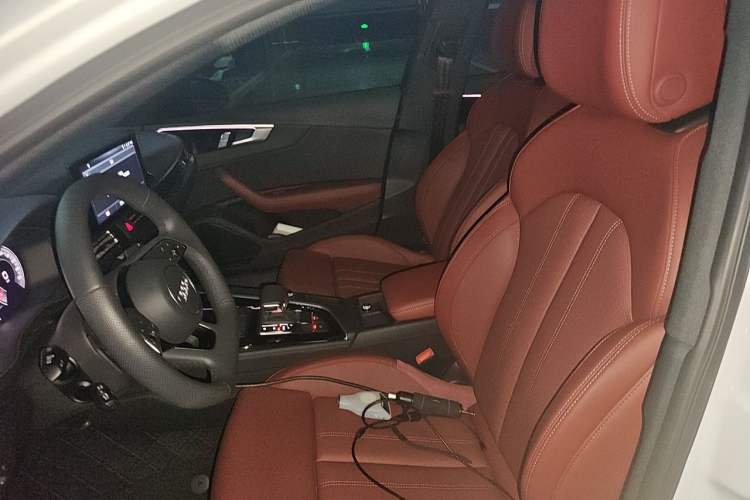 Used Audi A4L 2024 40 TFSI Luxury Dynamic Edition Left Front Seat