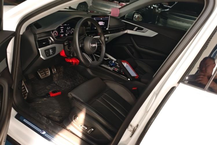 Used Audi A4L 2024 40 TFSI Fashion Dynamic Model Left Front Seat