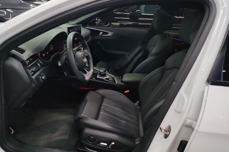 Used Audi A4L 2024 40 TFSI Luxury Dynamic Edition Left Front Seat