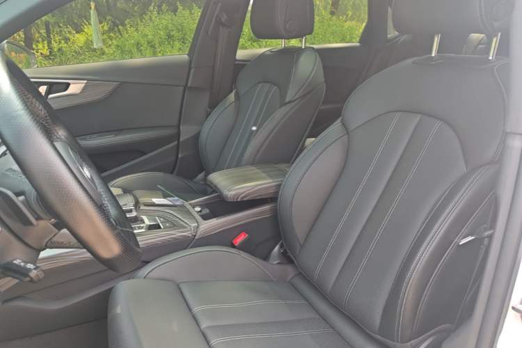 Used Audi A4L 2024 40 TFSI Luxury Dynamic Edition Left Front Seat