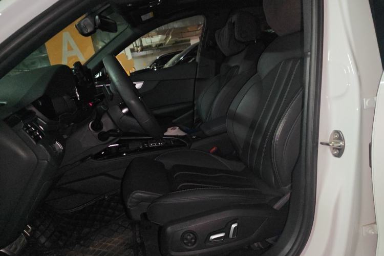 Used Audi A4L 2024 40 TFSI Luxury Dynamic Edition Left Front Seat