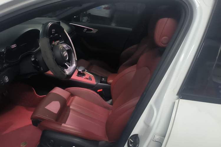 Used Audi A4L 2024 40 TFSI Luxury Dynamic Edition Left Front Seat
