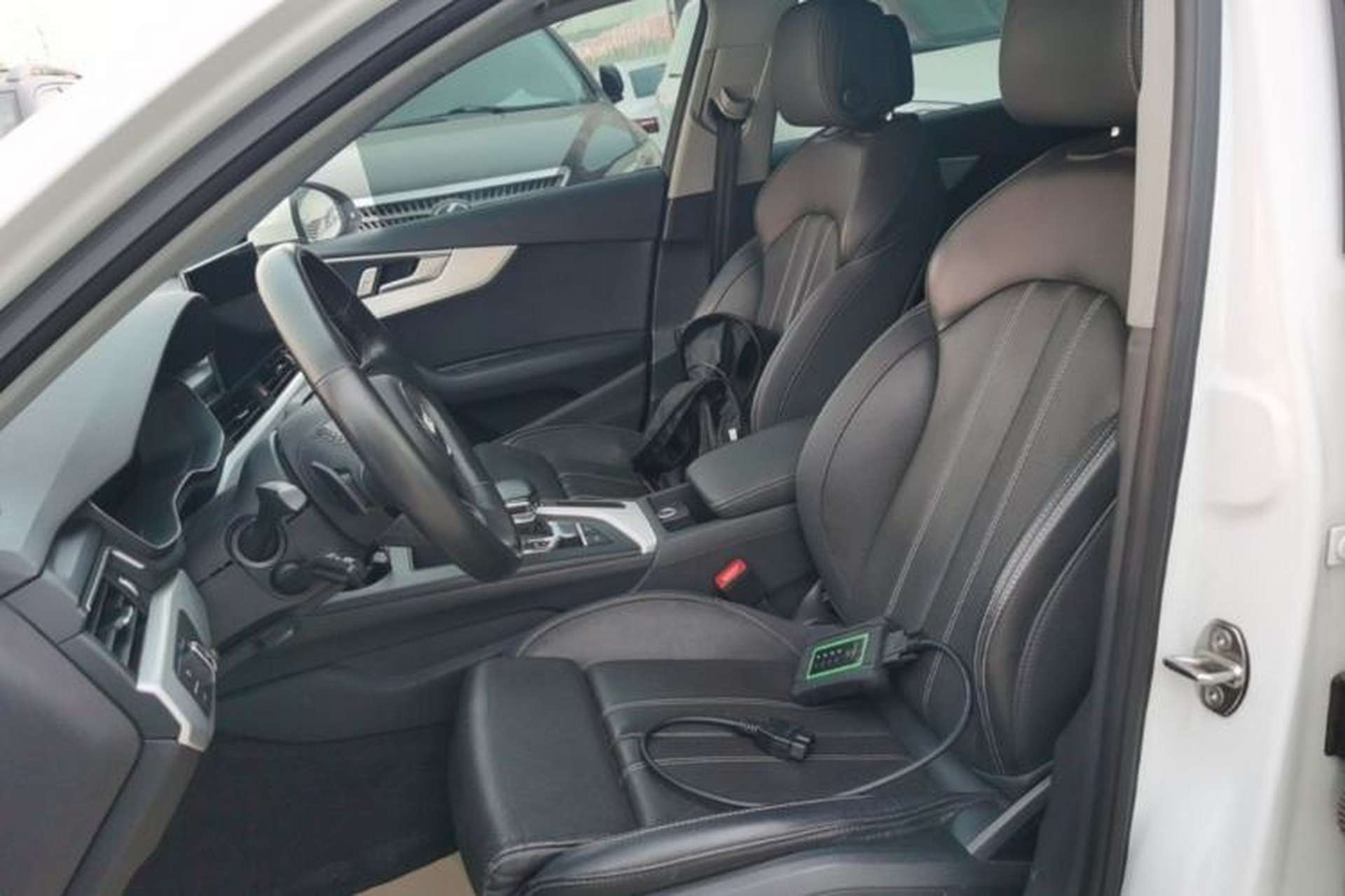 Used Audi A4L 2024 40 TFSI Fashion Dynamic Model Left Front Seat