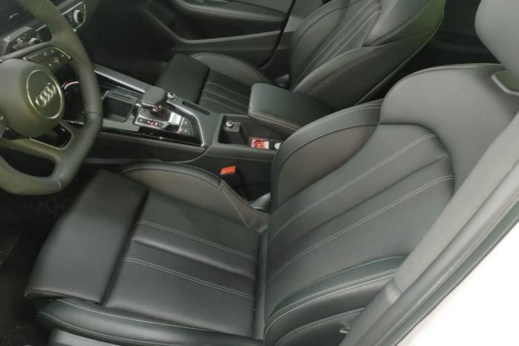 Used Audi A4L 2024 40 TFSI Luxury Dynamic Edition Left Front Seat