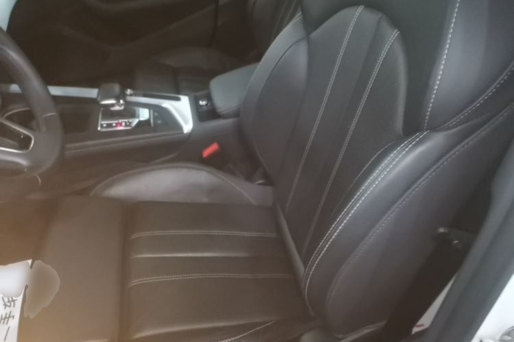 Used Audi A4L 2024 40 TFSI Fashion Dynamic Model Left Front Seat