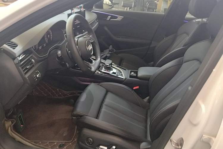 Used Audi A4L 2024 40 TFSI Luxury Dynamic Edition Left Front Seat