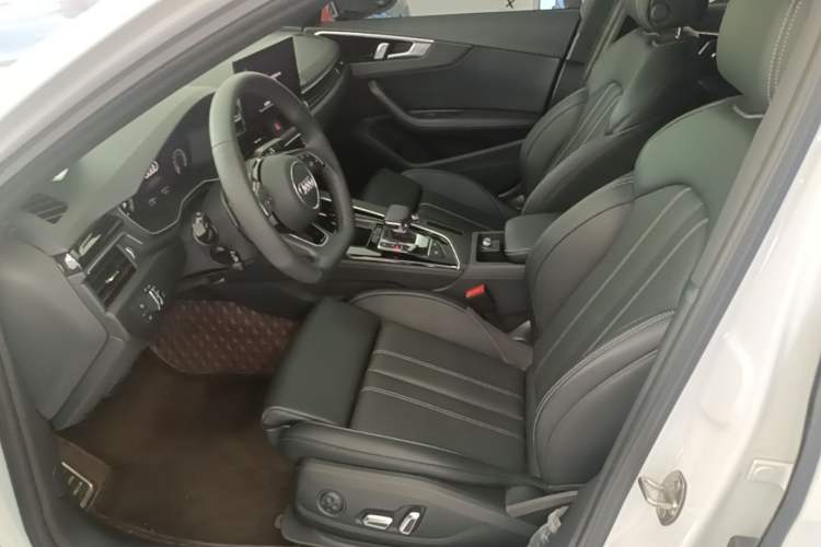 Used Audi A4L 2024 40 TFSI Luxury Dynamic Edition Left Front Seat