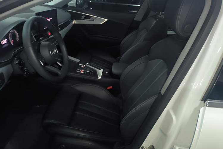 Used Audi A4L 2024 40 TFSI Fashion Dynamic Model Left Front Seat