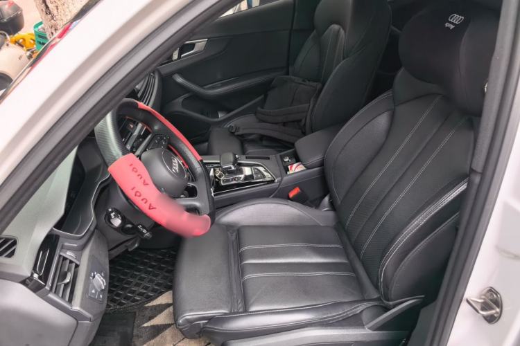 Used Audi A4L 2024 40 TFSI Luxury Dynamic Edition Left Front Seat