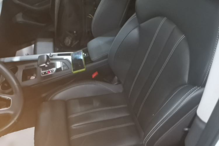 Used Audi A4L 2024 40 TFSI Fashion Dynamic Model Left Front Seat