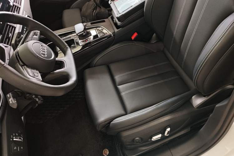 Used Audi A4L 2024 40 TFSI Luxury Dynamic Edition Left Front Seat