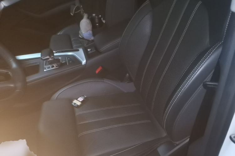 Used Audi A4L 2024 40 TFSI Fashion Dynamic Model Left Front Seat