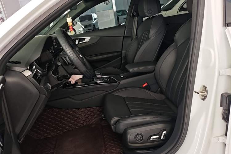 Used Audi A4L 2024 40 TFSI Luxury Dynamic Edition Left Front Seat
