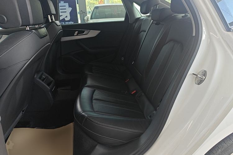 Used Audi A4L 2024 40 TFSI Fashion Dynamic Model Left Rear Seat