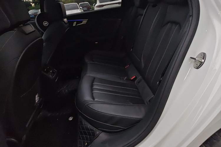 Used Audi A4L 2024 40 TFSI Luxury Dynamic Edition Left Rear Seat