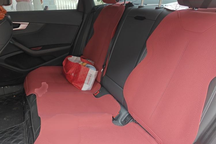 Used Audi A4L 2024 40 TFSI Luxury Dynamic Edition Left Rear Seat