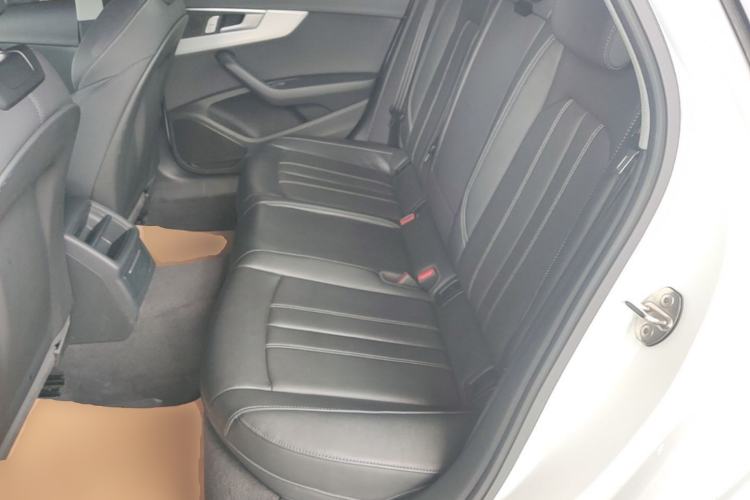 Used Audi A4L 2024 40 TFSI Fashion Dynamic Model Left Rear Seat