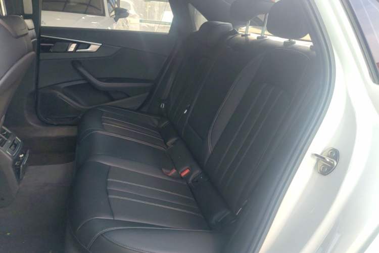 Used Audi A4L 2024 40 TFSI Luxury Dynamic Edition Left Rear Seat