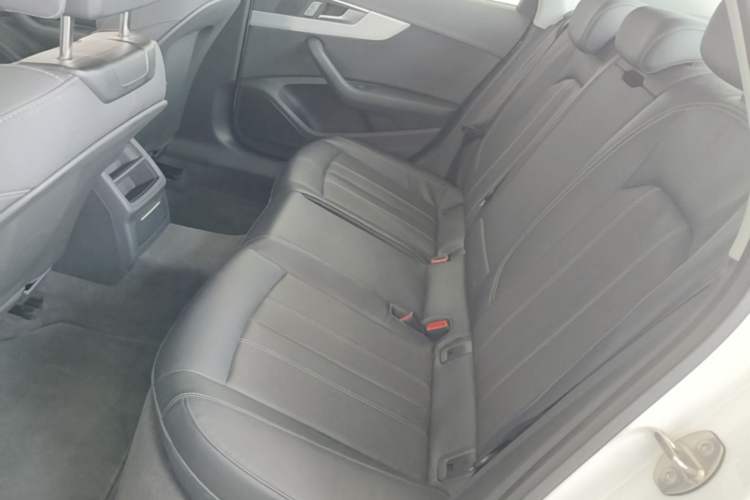 Used Audi A4L 2024 40 TFSI Fashion Dynamic Model Left Rear Seat