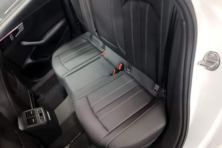Used Audi A4L 2024 40 TFSI Luxury Dynamic Edition Left Rear Seat