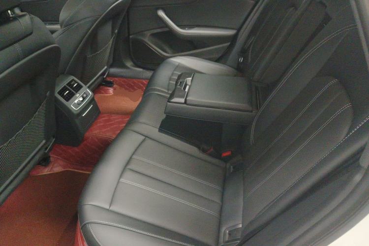 Used Audi A4L 2024 40 TFSI Luxury Dynamic Edition Left Rear Seat