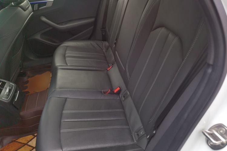 Used Audi A4L 2024 40 TFSI Luxury Dynamic Edition Left Rear Seat