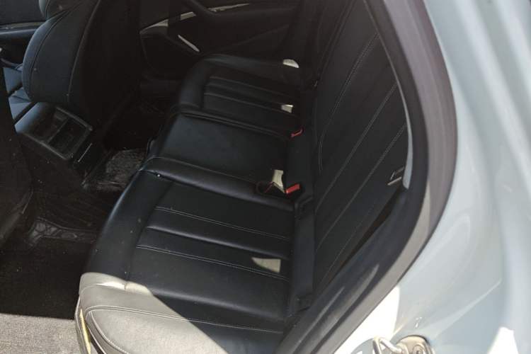 Used Audi A4L 2024 40 TFSI Fashion Dynamic Model Left Rear Seat