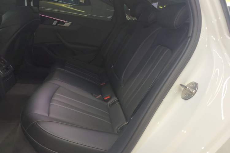 Used Audi A4L 2024 40 TFSI Luxury Dynamic Edition Left Rear Seat