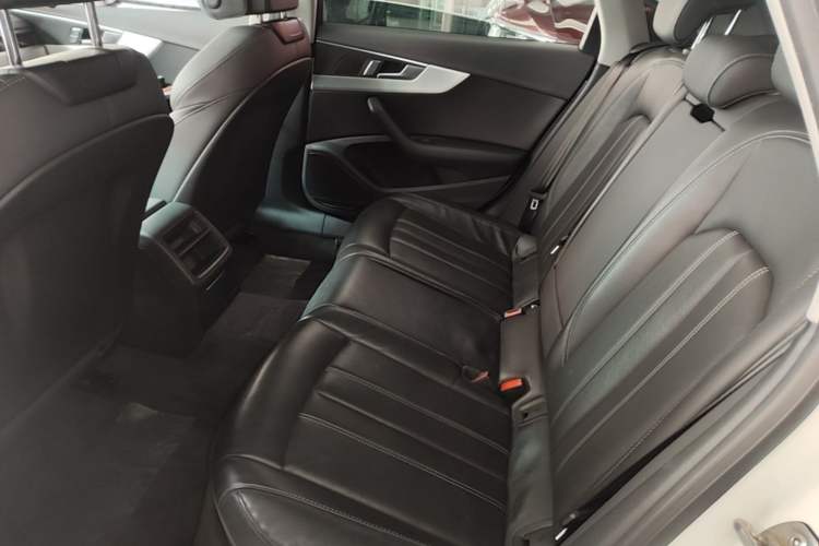 Used Audi A4L 2024 40 TFSI Fashion Dynamic Model Left Rear Seat