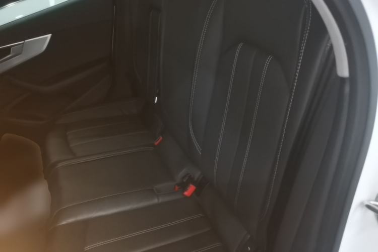 Used Audi A4L 2024 40 TFSI Fashion Dynamic Model Left Rear Seat