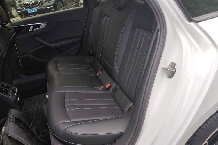 Used Audi A4L 2024 40 TFSI Luxury Dynamic Edition Left Rear Seat
