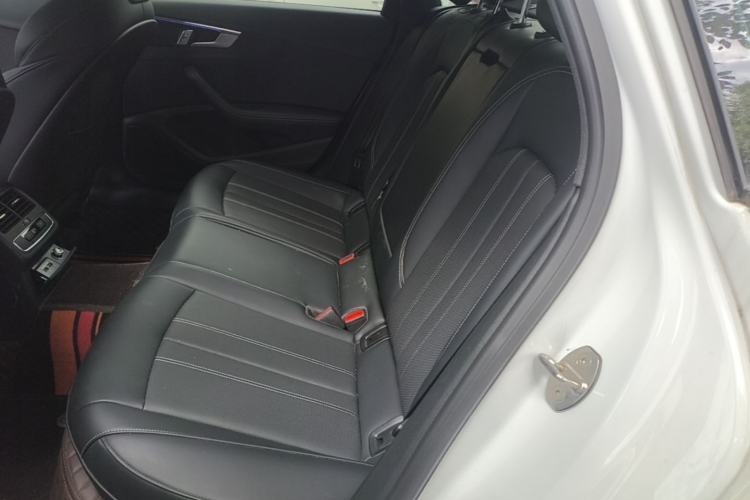 Used Audi A4L 2024 40 TFSI Luxury Dynamic Edition Left Rear Seat