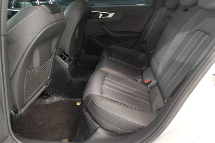Used Audi A4L 2024 40 TFSI Luxury Dynamic Edition Left Rear Seat