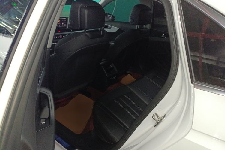 Used Audi A4L 2024 40 TFSI Fashion Dynamic Model Left Rear Seat
