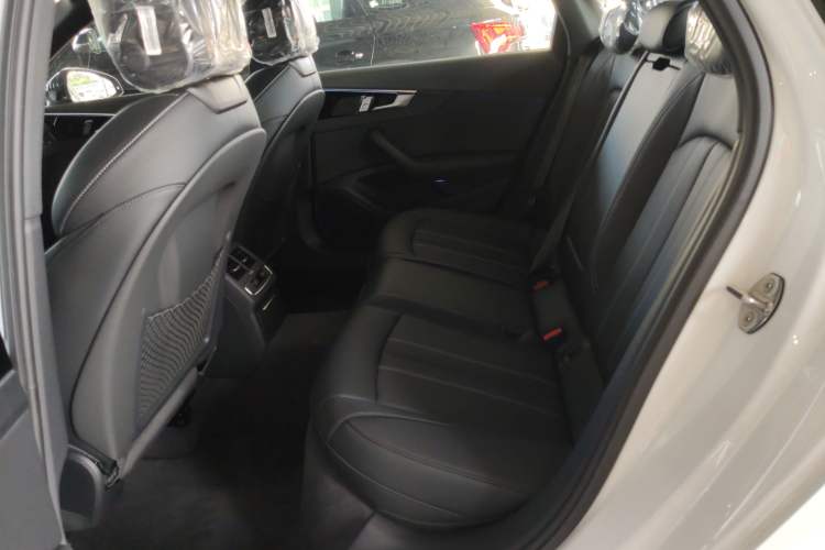 Used Audi A4L 2024 40 TFSI Luxury Dynamic Edition Left Rear Seat