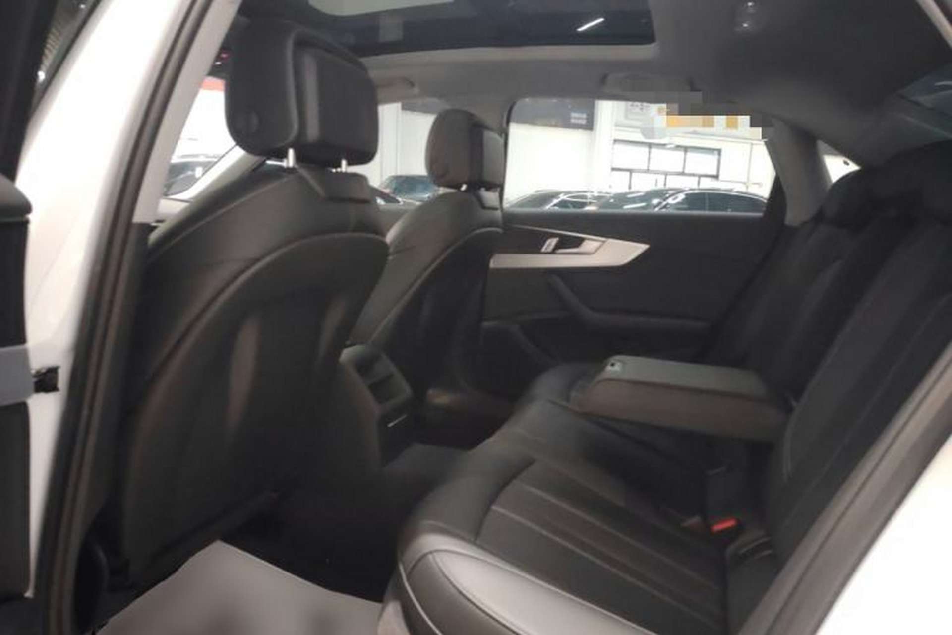 Used Audi A4L 2024 40 TFSI Fashion Dynamic Model Left Rear Seat