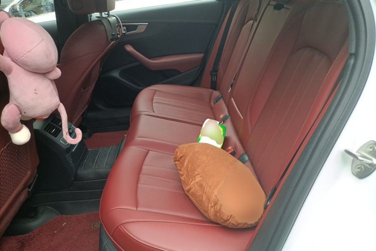 Used Audi A4L 2024 40 TFSI Luxury Dynamic Edition Left Rear Seat