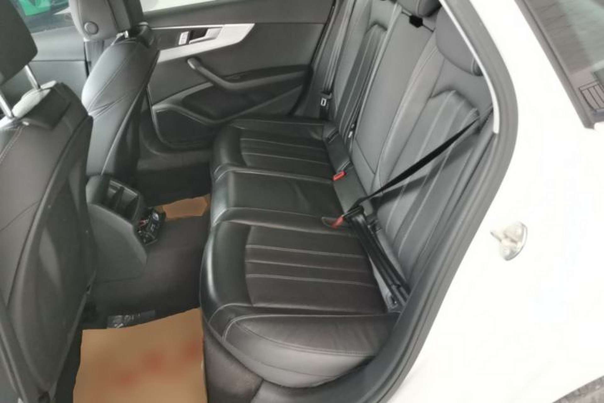 Used Audi A4L 2024 40 TFSI Fashion Dynamic Model Left Rear Seat