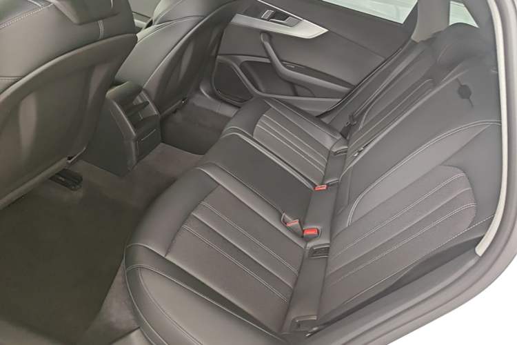 Used Audi A4L 2024 40 TFSI Fashion Dynamic Model Left Rear Seat