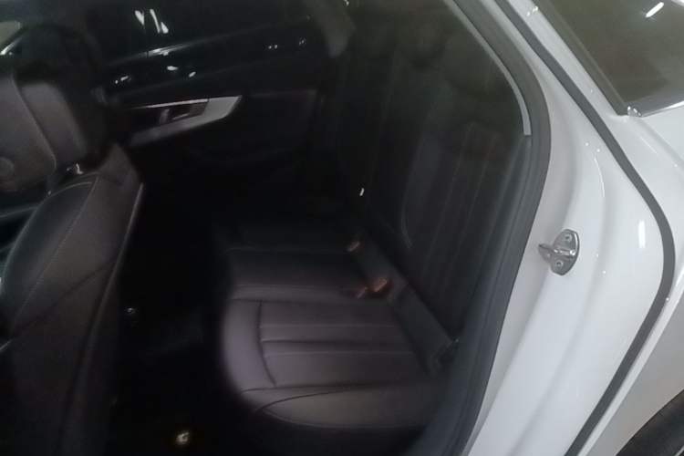 Used Audi A4L 2024 40 TFSI Fashion Dynamic Model Left Rear Seat
