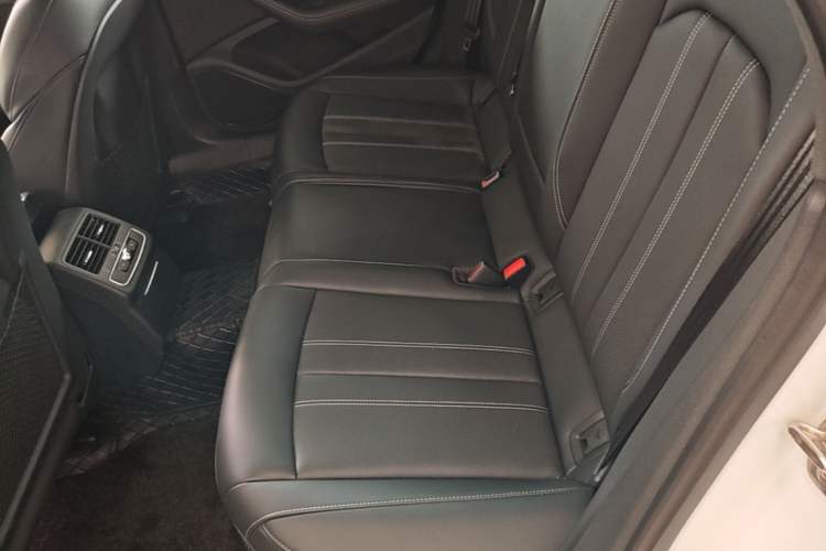 Used Audi A4L 2024 40 TFSI Luxury Dynamic Edition Left Rear Seat