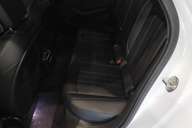 Used Audi A4L 2024 40 TFSI Luxury Dynamic Edition Left Rear Seat