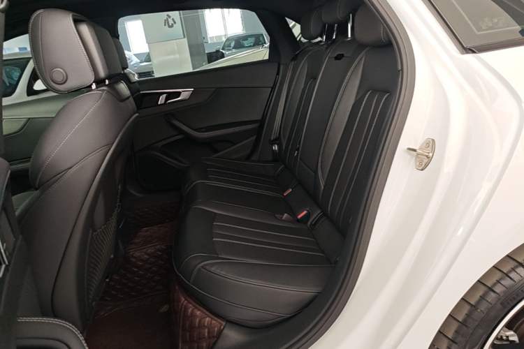 Used Audi A4L 2024 40 TFSI Luxury Dynamic Edition Left Rear Seat