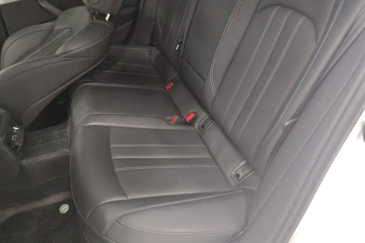 Used Audi A4L 2024 40 TFSI Fashion Dynamic Model Left Rear Seat