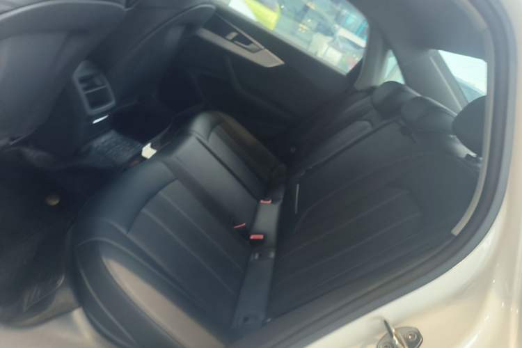 Used Audi A4L 2024 40 TFSI Fashion Dynamic Model Left Rear Seat