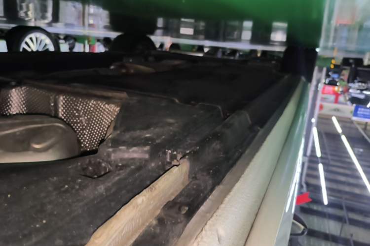 Used Audi A4L 2024 40 TFSI Fashion Dynamic Model Left Side Sill